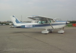 Cessna 172 matricola I-AGFE